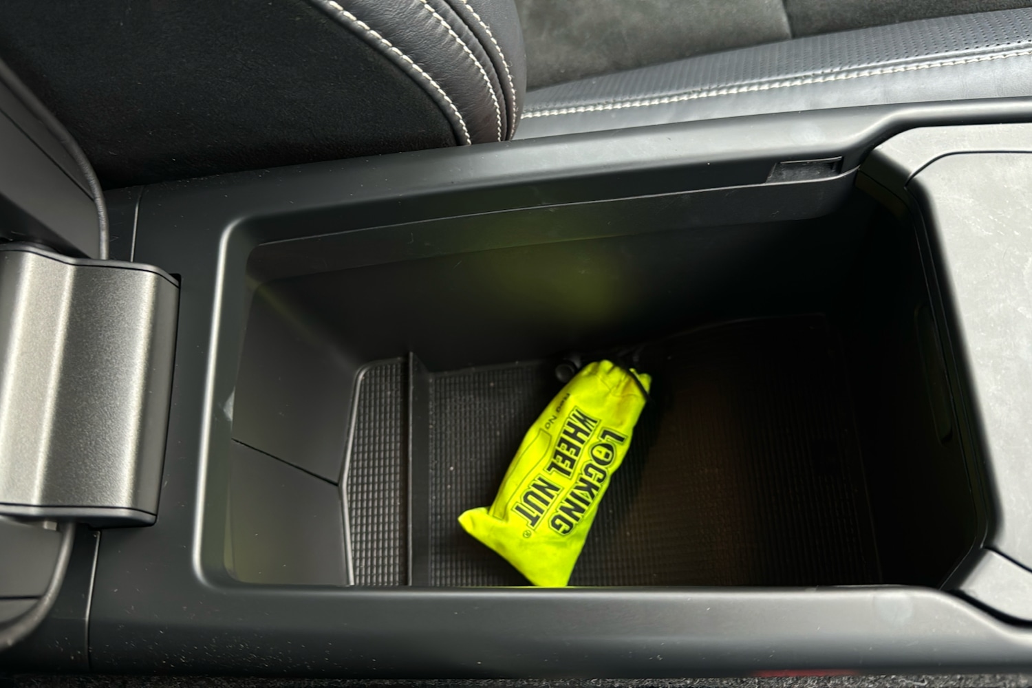 Used Volvo XC40 2020 for sale - 77167644: Photo 46