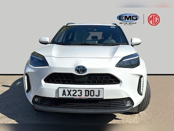 Used Toyota Yaris Cross 2023 for sale - 79127634: Photo