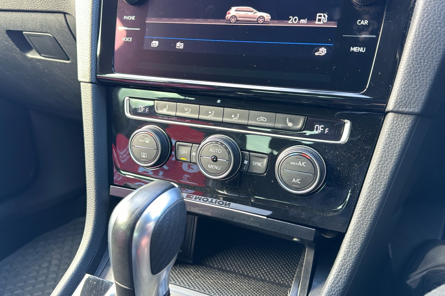 Used Volkswagen Golf 2019 for sale - 77045999: Photo 16