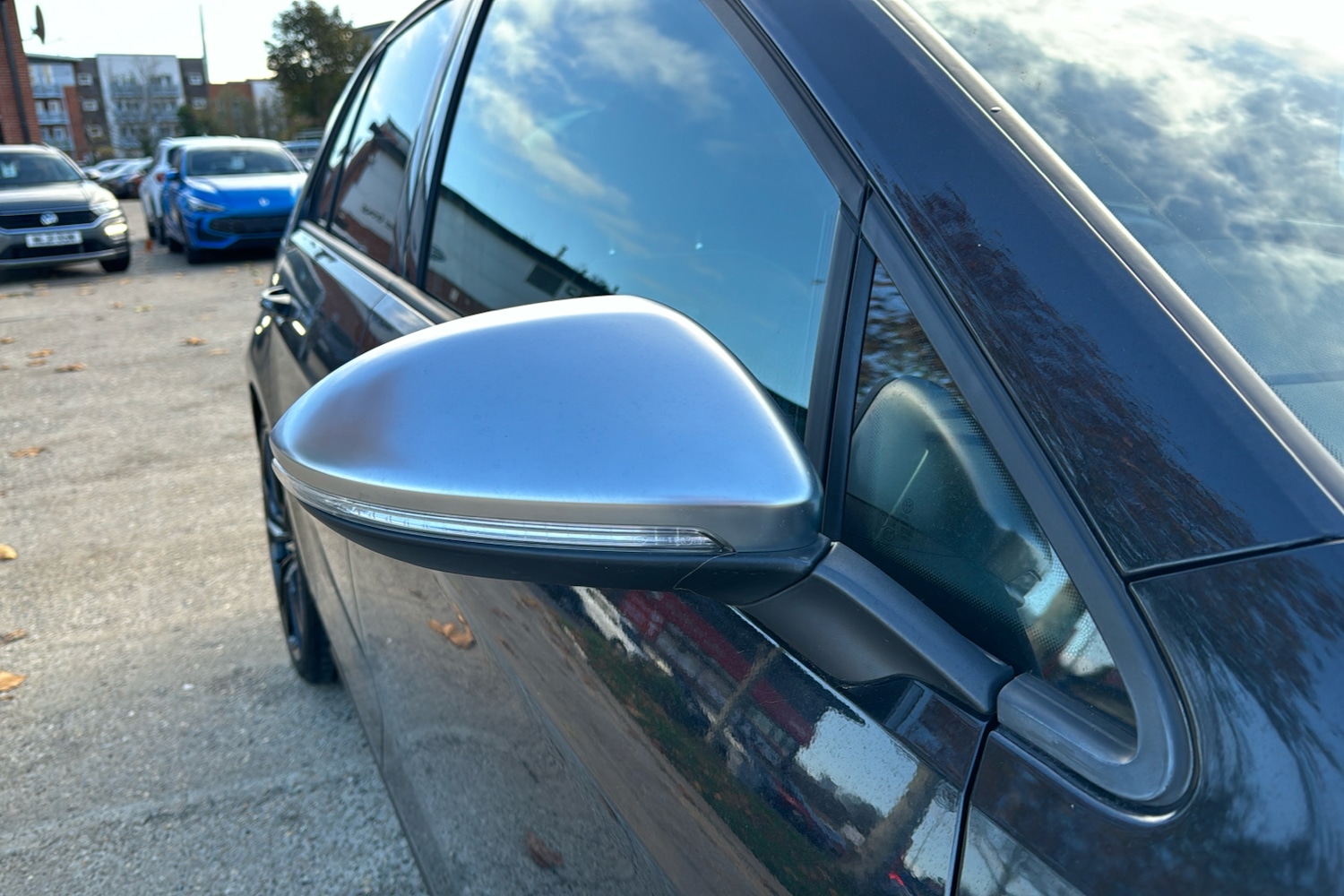 Used Volkswagen Golf 2019 for sale - 77045999: Photo 31