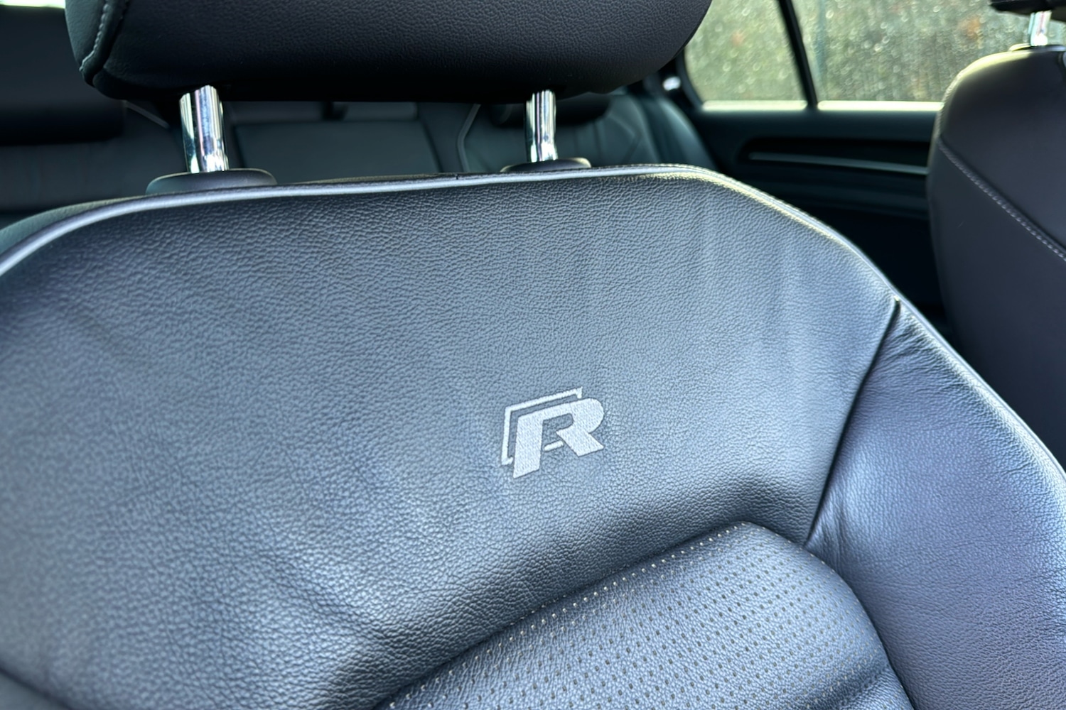 Used Volkswagen Golf 2019 for sale - 77045999: Photo 45