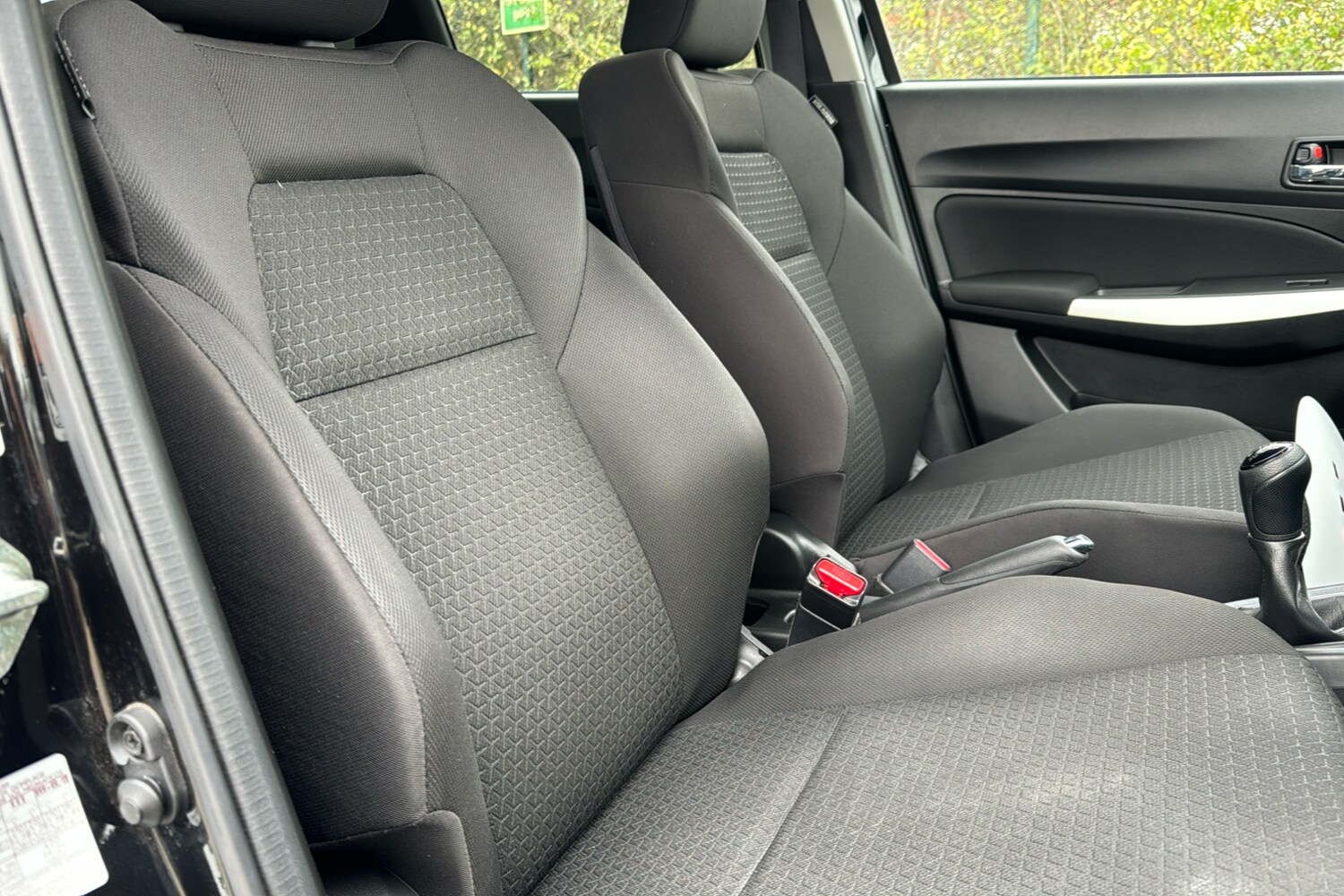 Used Suzuki Swift 2018 for sale - 76298227: Photo 32