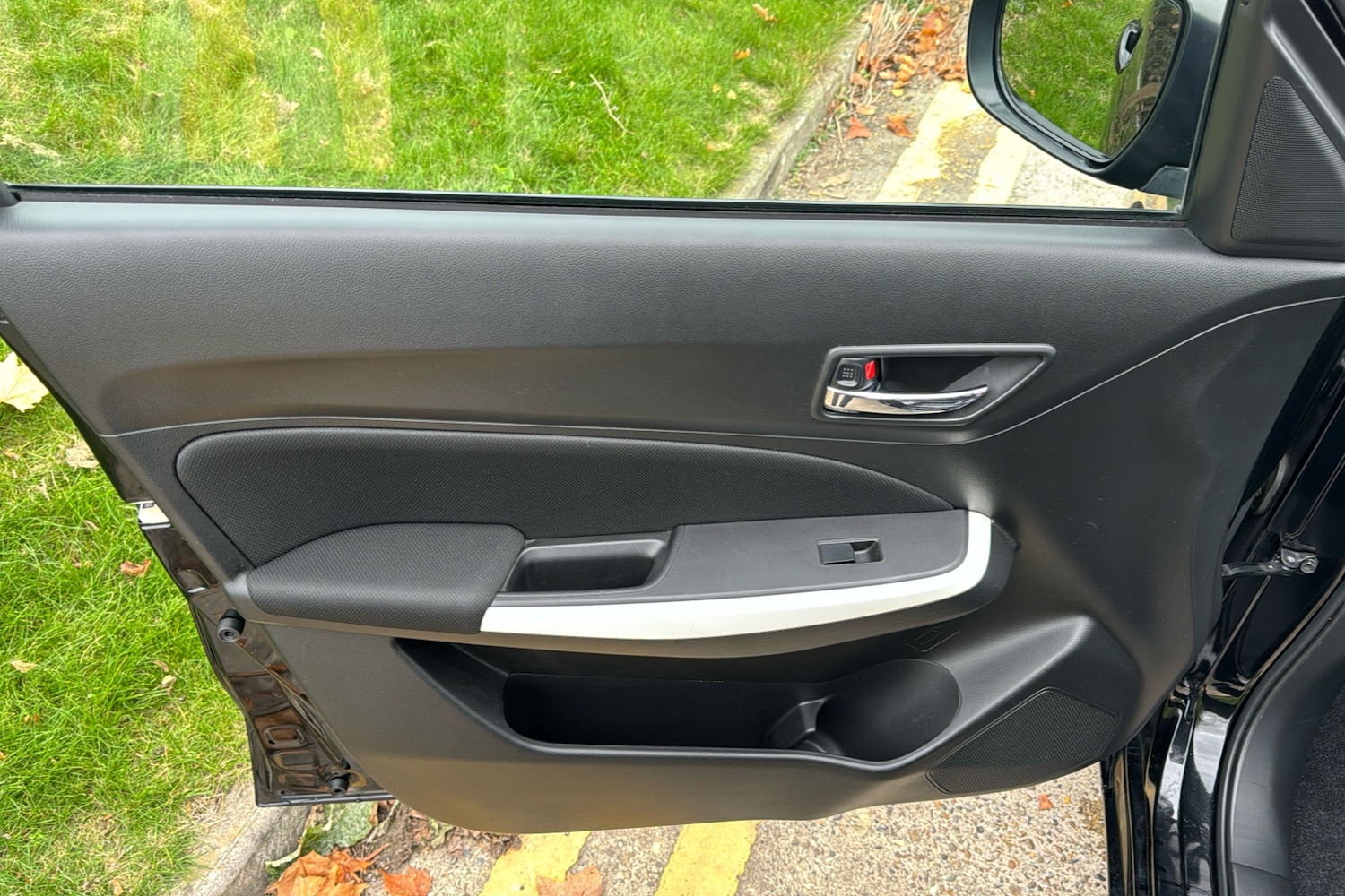 Used Suzuki Swift 2018 for sale - 76298227: Photo 38