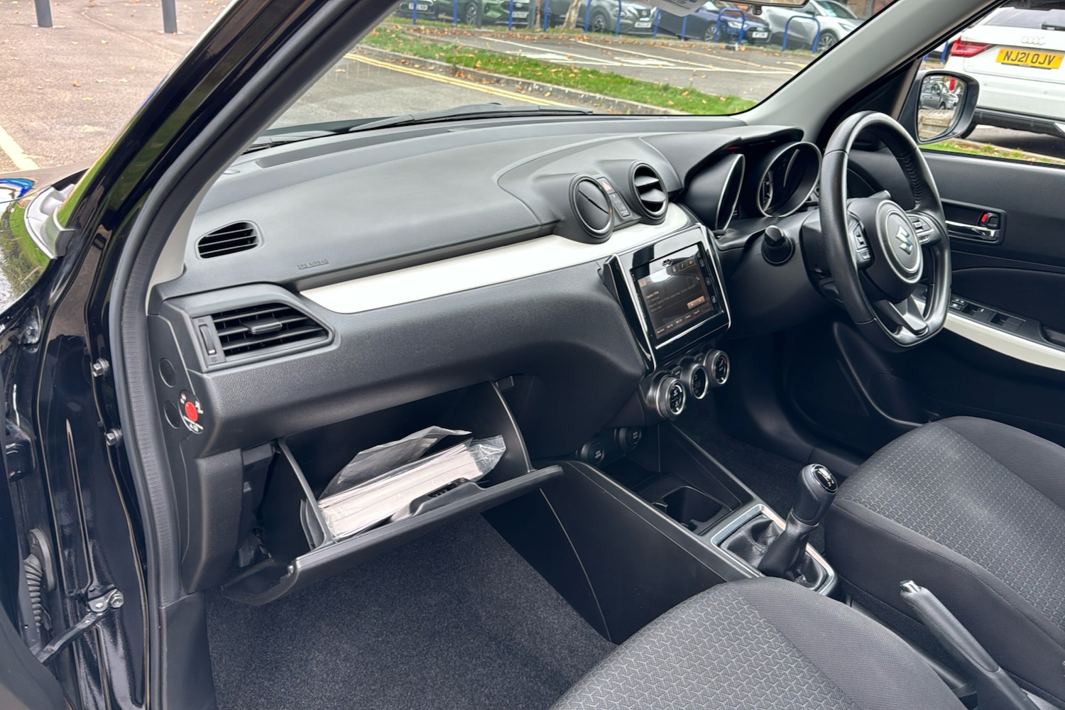 Used Suzuki Swift 2018 for sale - 76298227: Photo 39