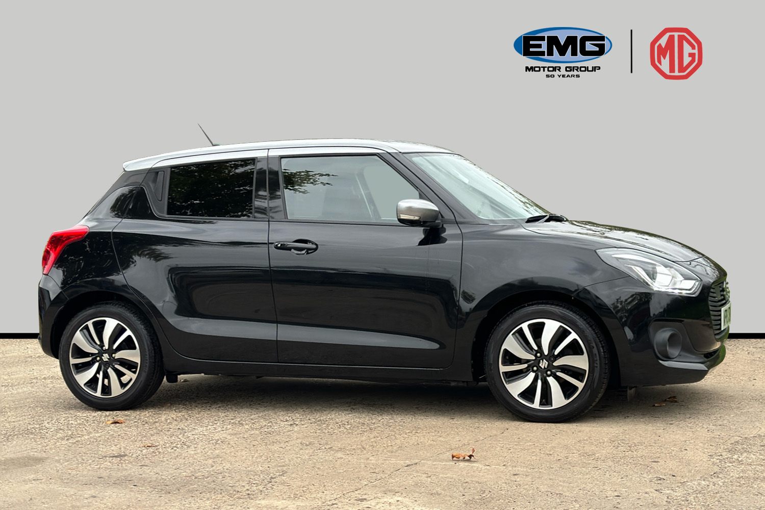 Used Suzuki Swift 2018 for sale - 76298227: Photo 4