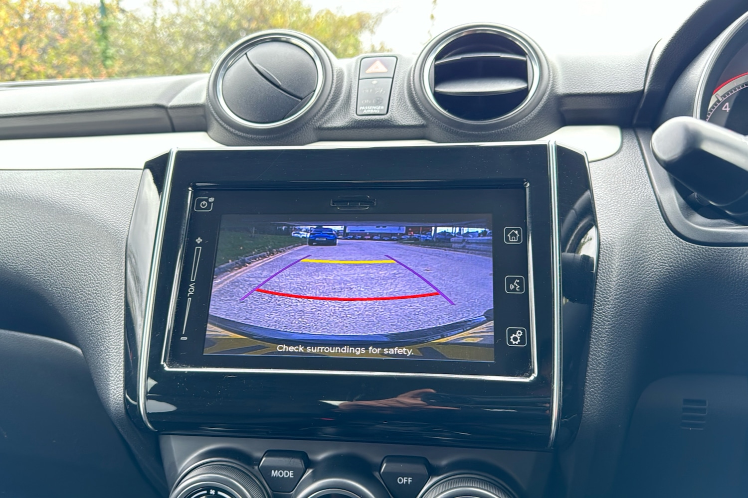 Used Suzuki Swift 2018 for sale - 76298227: Photo 48