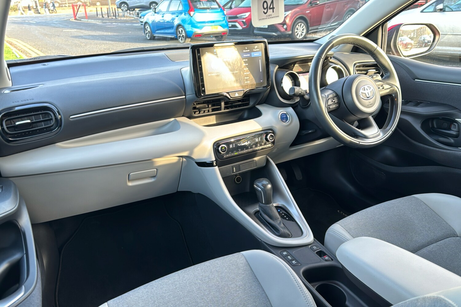 Used Toyota Yaris 2023 for sale - 77000403: Photo 11