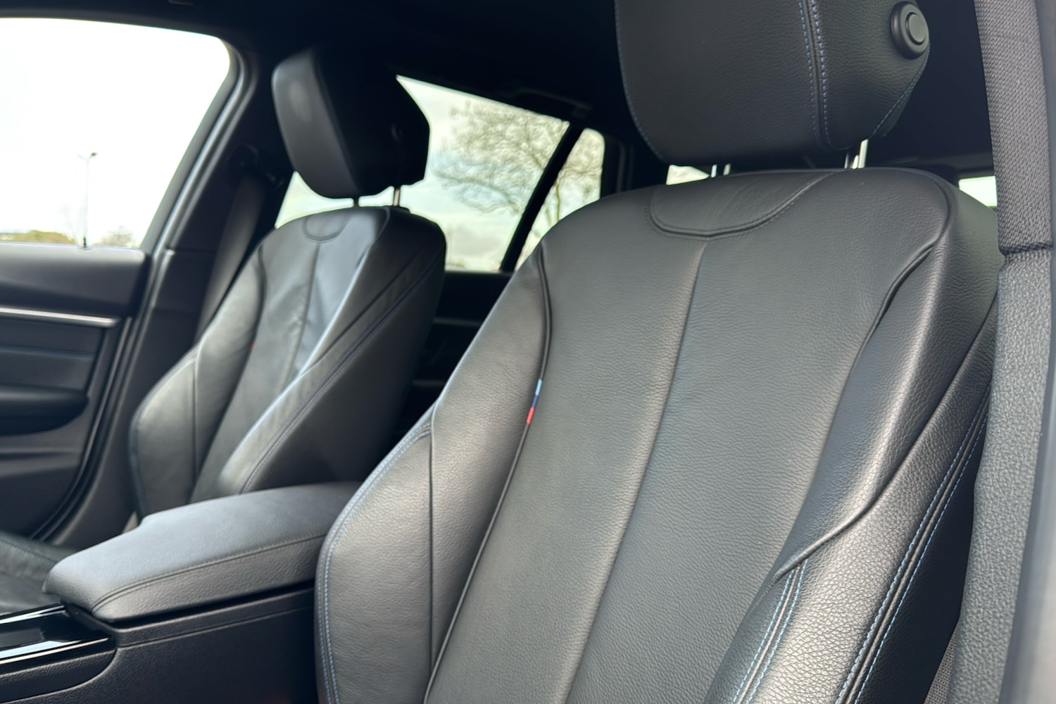 Used BMW 3 Series 2019 for sale - 77527853: Photo 46