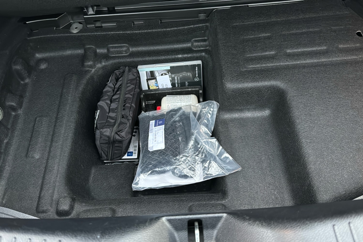 Used Mercedes-Benz C Class 2016 for sale - 76411518: Photo 24