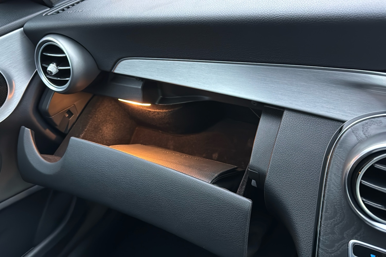 Used Mercedes-Benz C Class 2016 for sale - 76411518: Photo 40