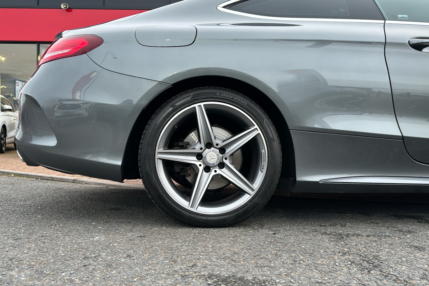 Used Mercedes-Benz C Class 2016 for sale - 76411518: Photo 8