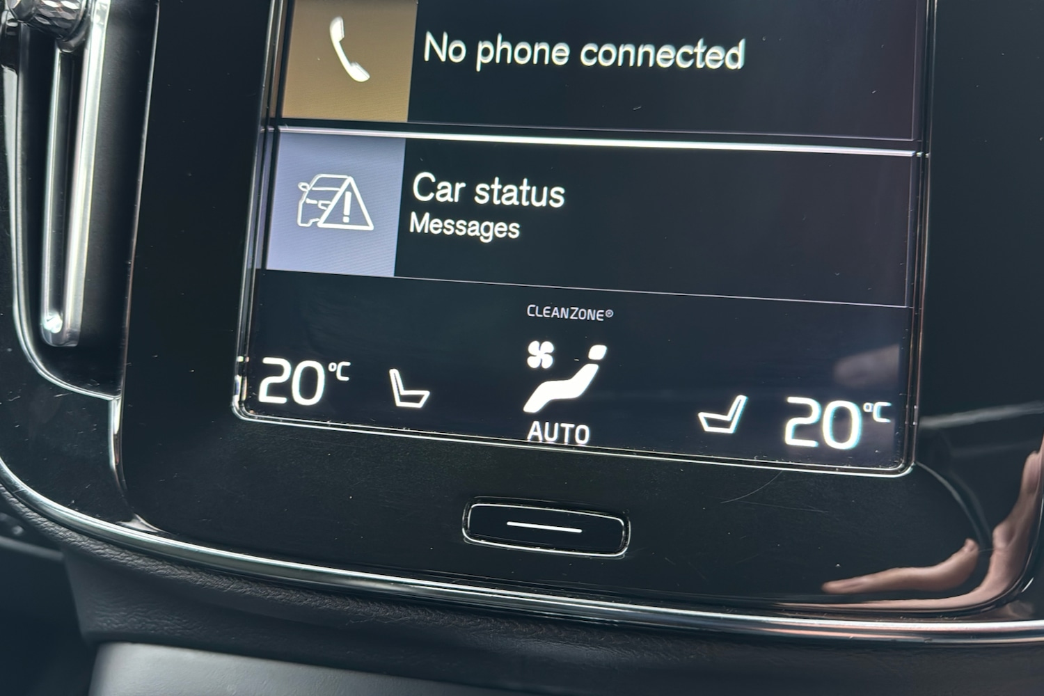 Used Volvo XC40 2020 for sale - 76435973: Photo 16