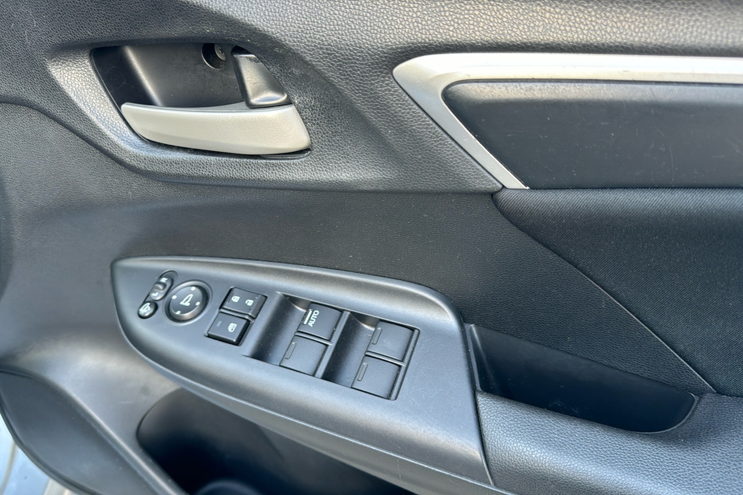 Used Honda Jazz 2019 for sale - 76732602: Photo 34