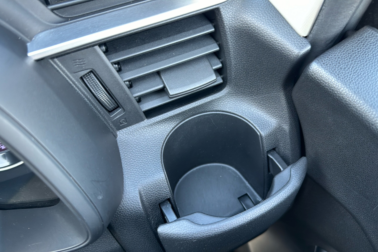 Used Honda Jazz 2019 for sale - 76732602: Photo 38