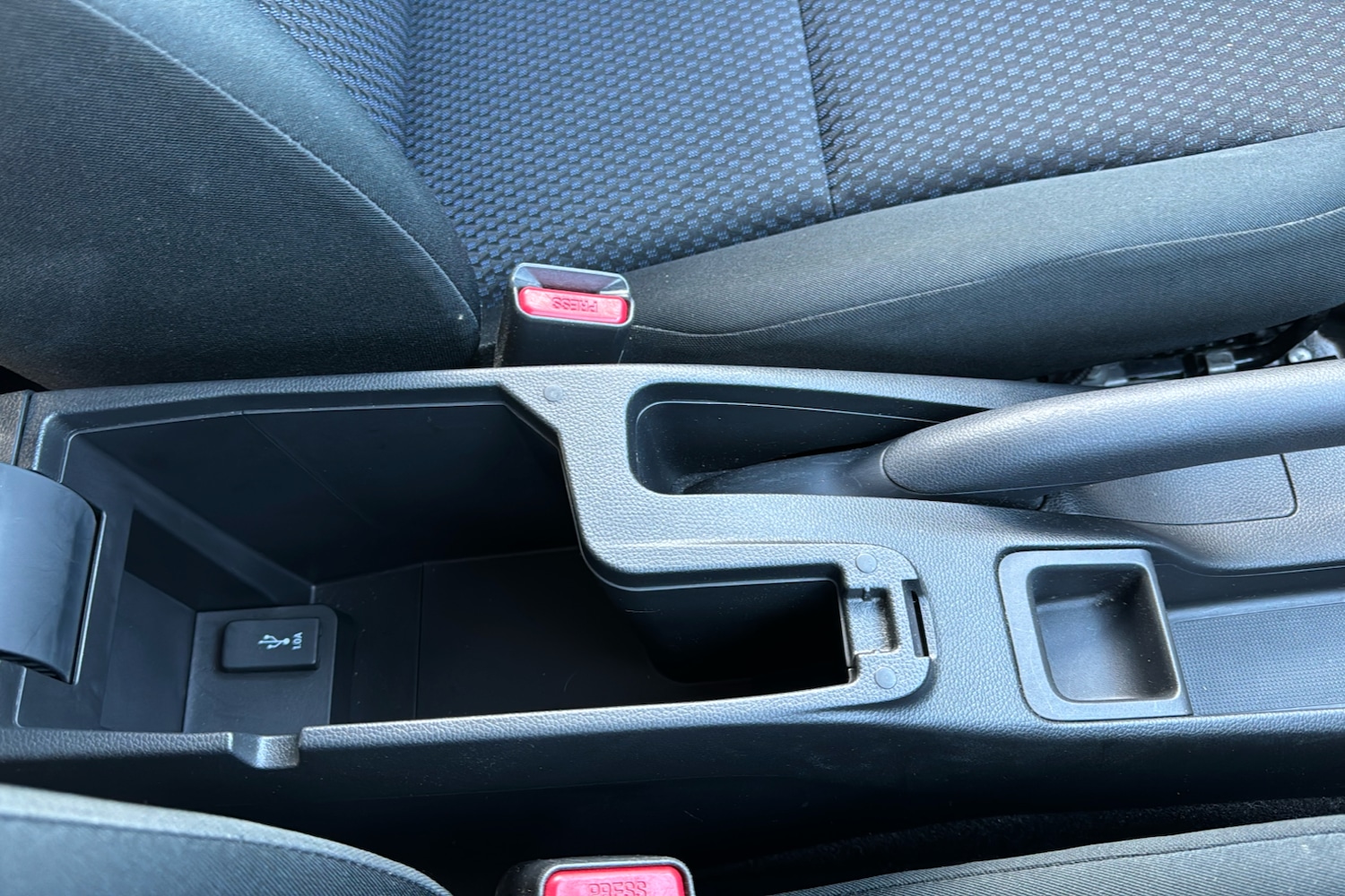 Used Honda Jazz 2019 for sale - 76732602: Photo 40