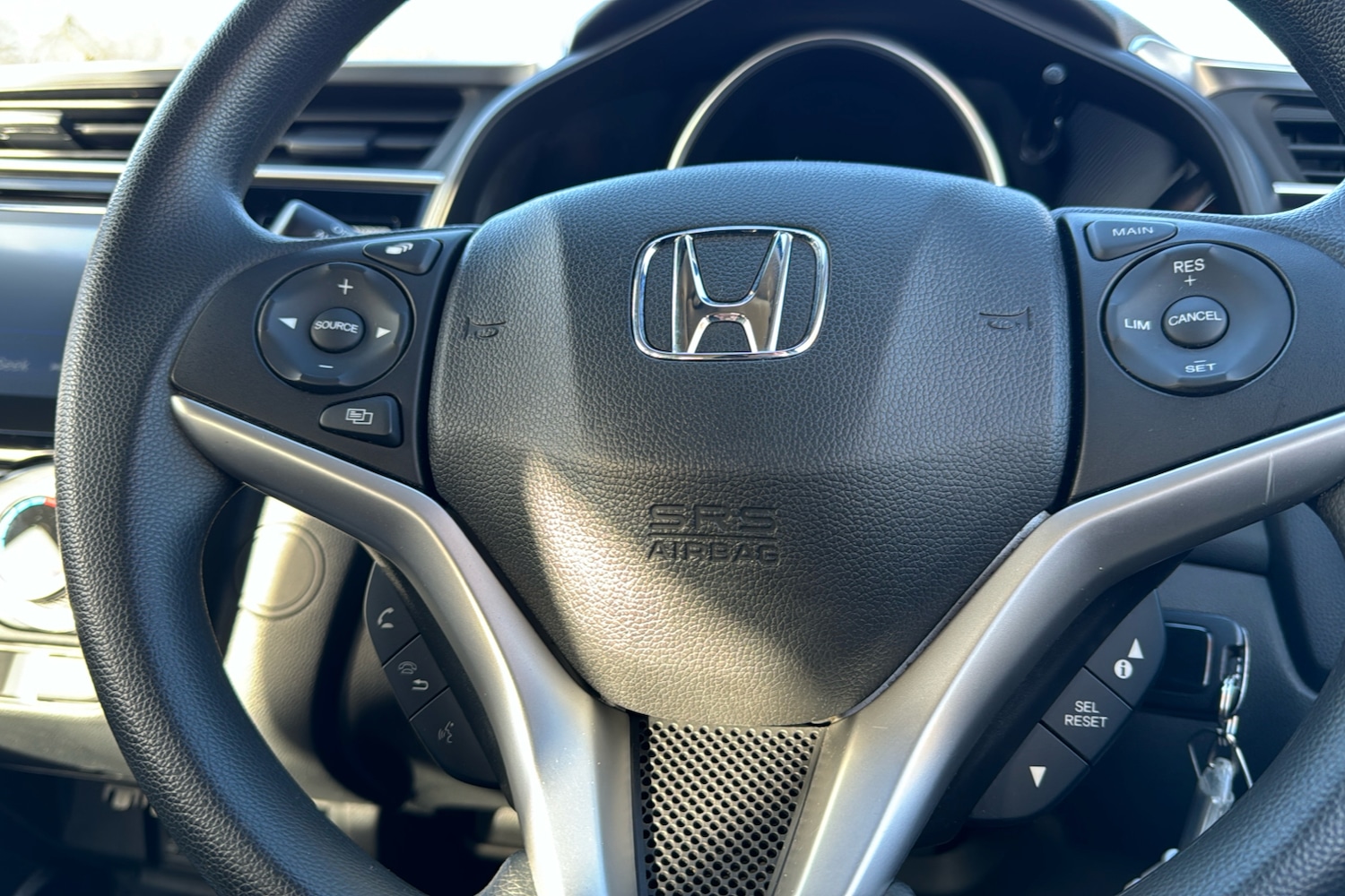 Used Honda Jazz 2019 for sale - 76732602: Photo 43