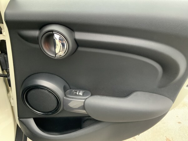 Used MINI Hatch 2020 for sale - 69912356: Photo 13