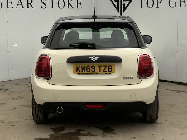 Used MINI Hatch 2020 for sale - 69912356: Photo 4