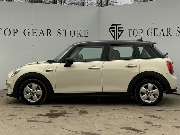 Used MINI Hatch 2020 for sale - 69912356: Photo 6