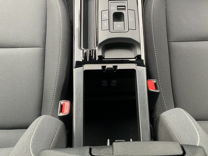 Used Toyota Prius 2024 for sale - 76047002: Photo 21