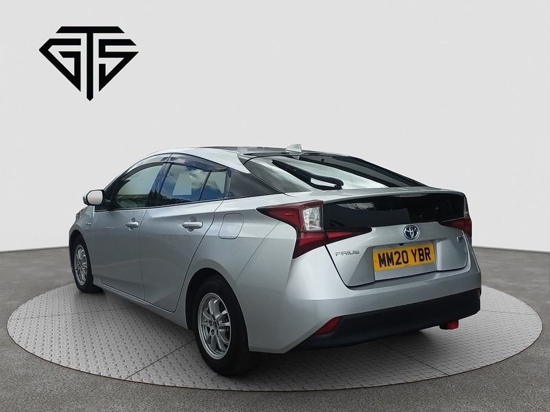 Used Toyota Prius 2025 for sale - 76047142: Photo 5