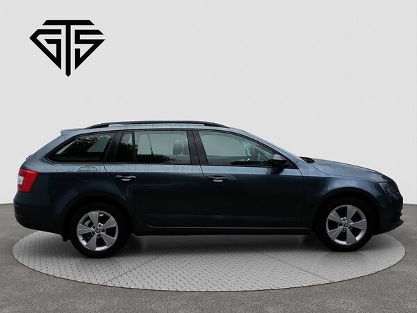 Used Skoda Octavia 2025 for sale - 76047093: Photo 2
