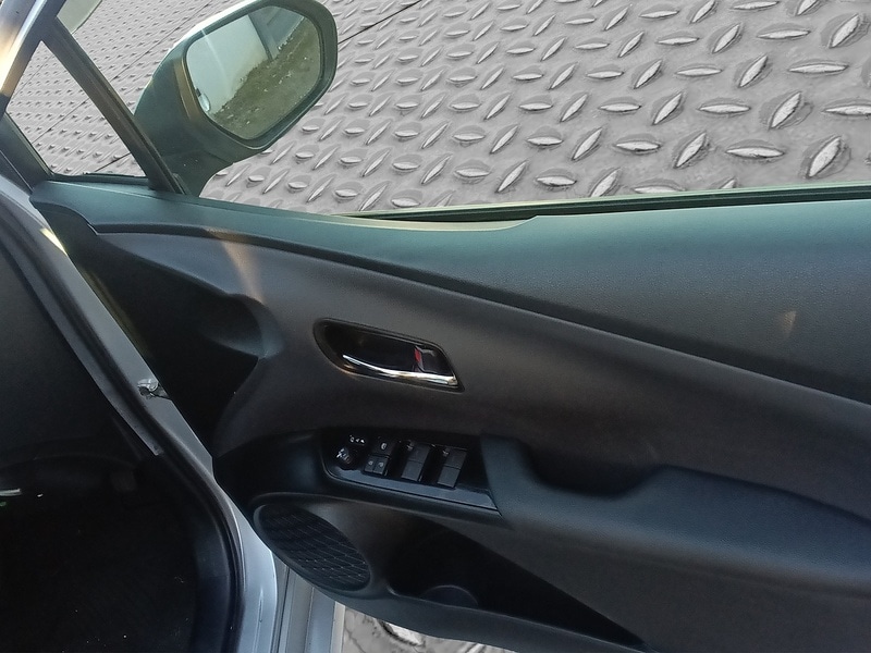 Used Toyota Prius for sale - 76232374: Photo 13