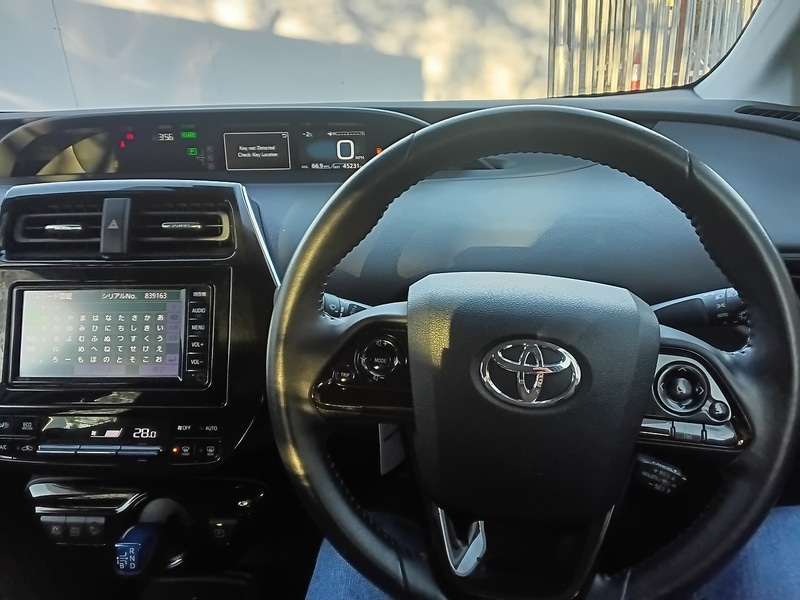 Used Toyota Prius for sale - 76232374: Photo 32