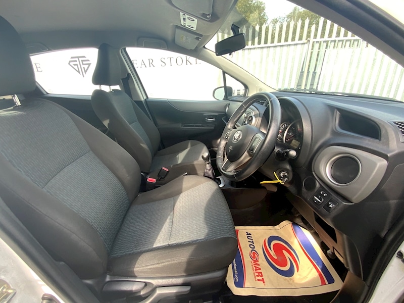 Used Toyota Yaris 2013 for sale - 76047049: Photo 18