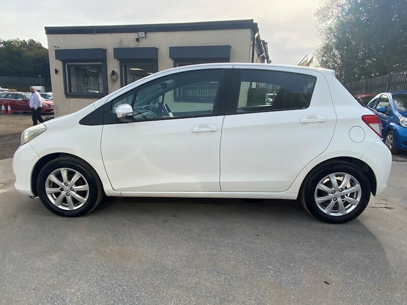 Used Toyota Yaris 2013 for sale - 76047049: Photo 6