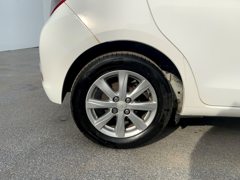 Used Toyota Yaris 2013 for sale - 76047049: Photo 7