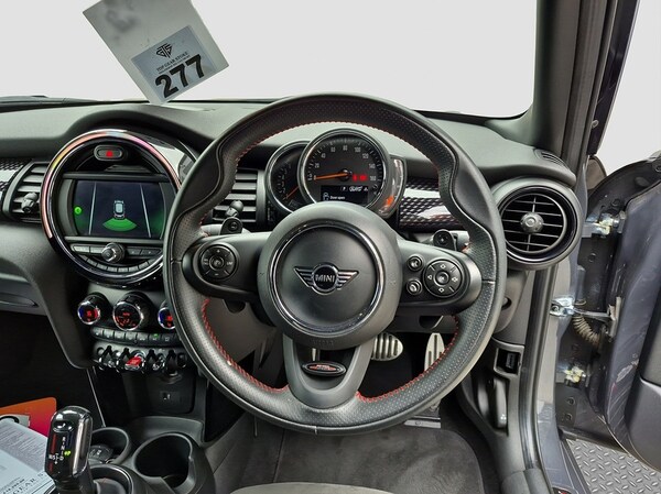 Used MINI Hatch 2020 for sale - 72517193: Photo 9