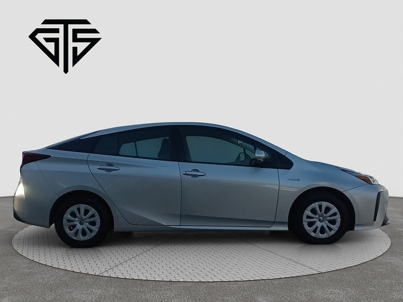Used Toyota Prius 2025 for sale - 76047074: Photo 2