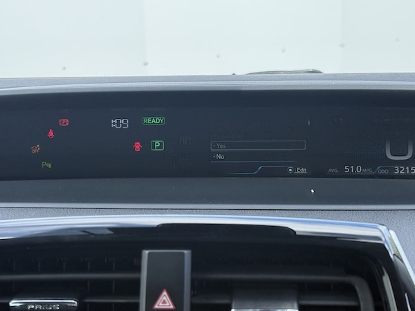 Used Toyota Prius 2025 for sale - 76047074: Photo 29