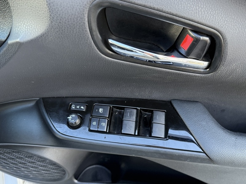 Used Toyota Prius 2024 for sale - 76047090: Photo 11