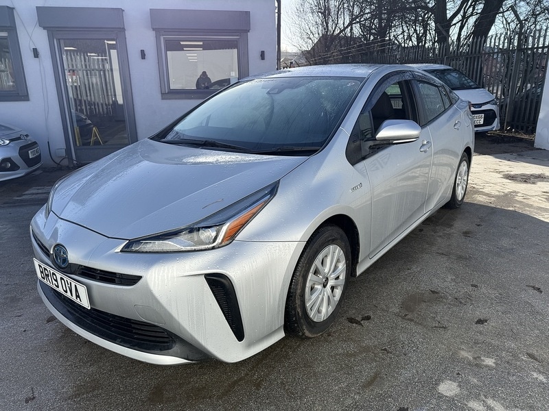 Used Toyota Prius 2024 for sale - 76047090: Photo 6