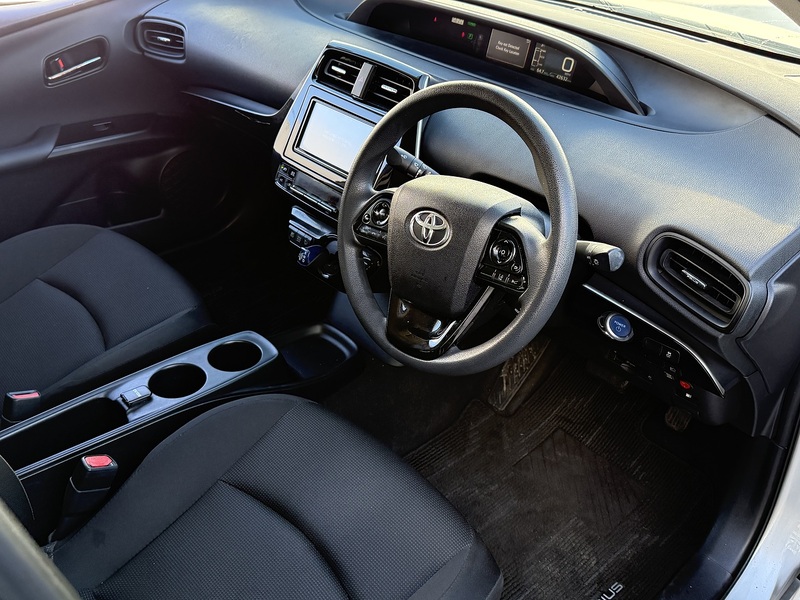 Used Toyota Prius 2024 for sale - 76047090: Photo 8