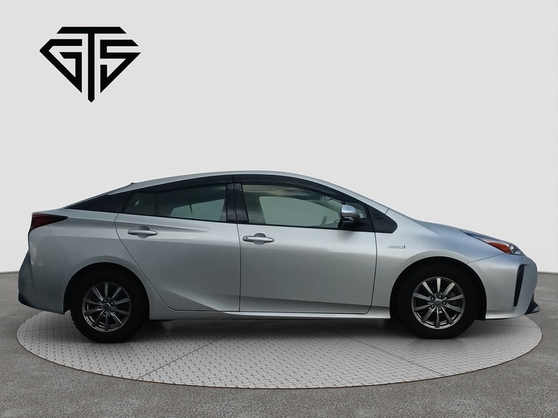 Used Toyota Prius for sale - 76232372: Photo 2