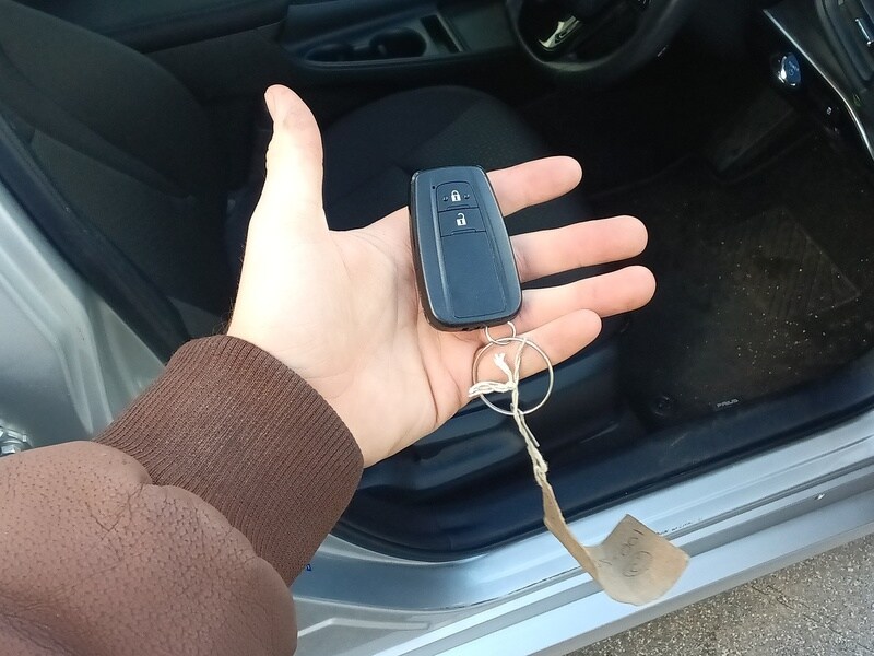 Used Toyota Prius for sale - 76232372: Photo 44