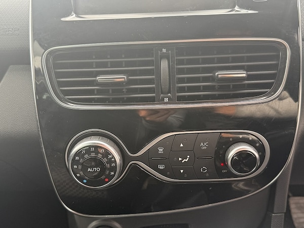 Used Renault Clio 2019 for sale - 75019923: Photo 34