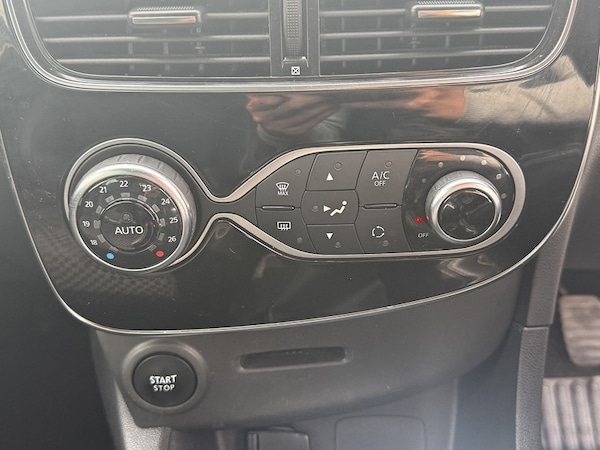 Used Renault Clio 2019 for sale - 75019923: Photo 39