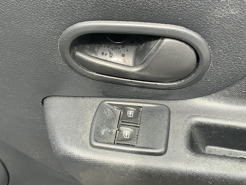 Used Dacia Sandero 2018 for sale - 76047154: Photo 10