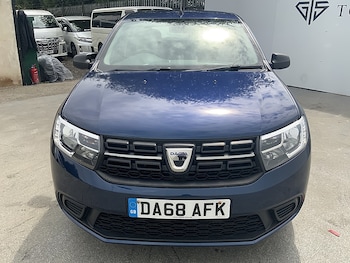 Used Dacia Sandero 2018 for sale - 76047154: Photo