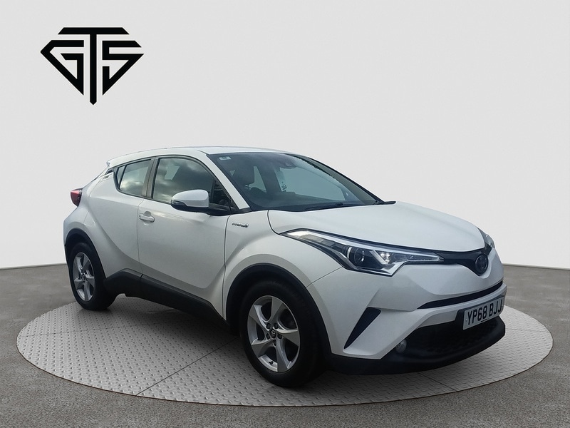 Used Toyota C-HR 2018 for sale - 76027088: Photo 1