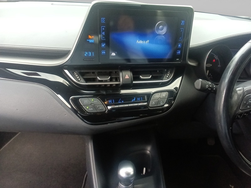 Used Toyota C-HR 2018 for sale - 76027088: Photo 18