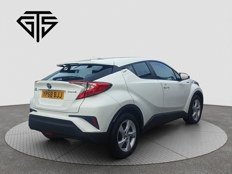 Used Toyota C-HR 2018 for sale - 76027088: Photo 3