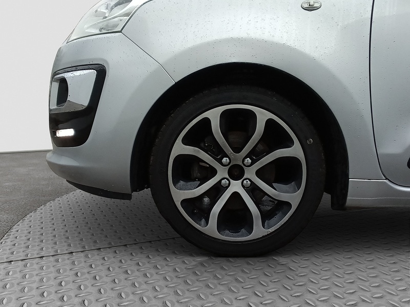 Used Citroen C3 Picasso 2016 for sale - 76047041: Photo 12