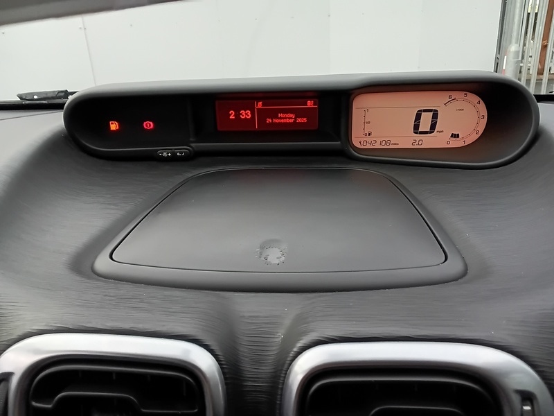 Used Citroen C3 Picasso 2016 for sale - 76047041: Photo 30