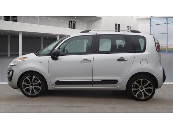 Used Citroen C3 Picasso 2016 for sale - 76047041: Photo 6