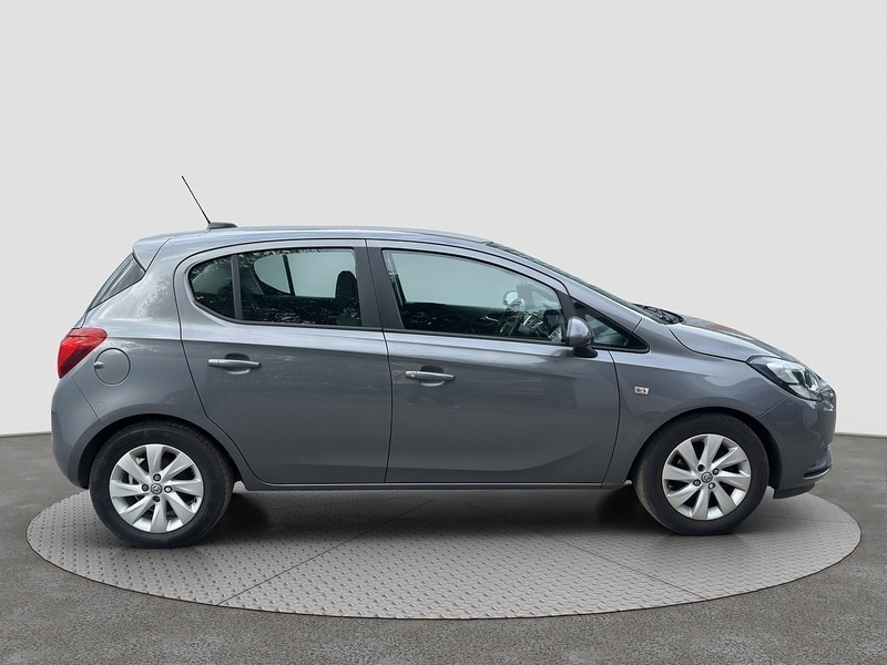 Used Vauxhall Corsa 2016 for sale - 76047098: Photo 2